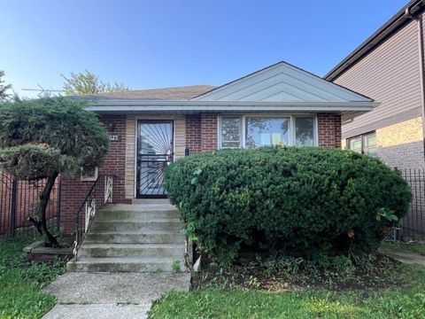 Photo of 5125 W Monroe Street, Chicago, IL 60644 (MLS # 12451225)