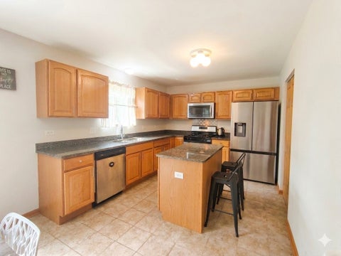 Tiny photo for 39798 Ackworth Lane, Beach Park, IL 60083 (MLS # 12759249)