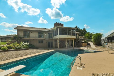 Tiny photo for 9525 BRENDA Drive, Roscoe, IL 61073 (MLS # 12461871)