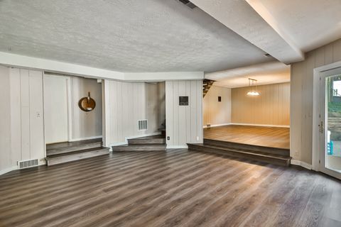 Tiny photo for 9525 BRENDA Drive, Roscoe, IL 61073 (MLS # 12461871)