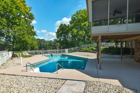 Tiny photo for 9525 BRENDA Drive, Roscoe, IL 61073 (MLS # 12461871)