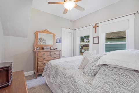Tiny photo for 4113 Elm Avenue, Brookfield, IL 60513 (MLS # 12697644)