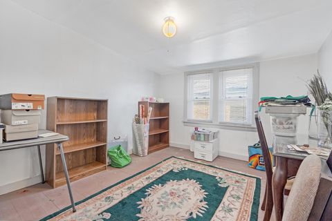 Tiny photo for 4113 Elm Avenue, Brookfield, IL 60513 (MLS # 12697644)
