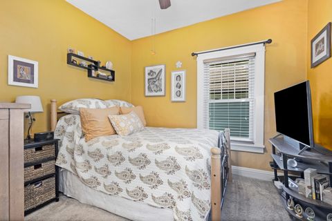 Tiny photo for 4113 Elm Avenue, Brookfield, IL 60513 (MLS # 12697644)