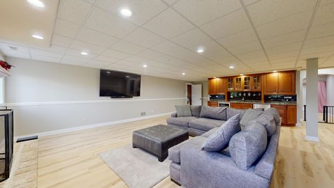 Tiny photo for 162 Cardinal Drive, Hawthorn Woods, IL 60047 (MLS # 12480591)