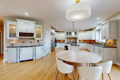 Tiny photo for 162 Cardinal Drive, Hawthorn Woods, IL 60047 (MLS # 12480591)