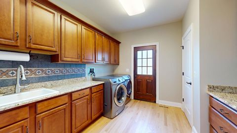 Tiny photo for 162 Cardinal Drive, Hawthorn Woods, IL 60047 (MLS # 12480591)