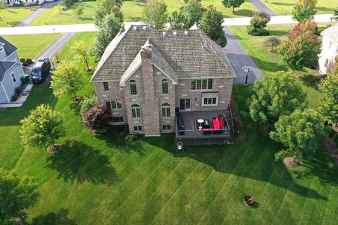 Tiny photo for 162 Cardinal Drive, Hawthorn Woods, IL 60047 (MLS # 12480591)