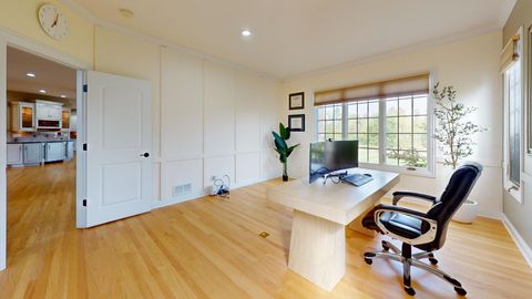 Tiny photo for 162 Cardinal Drive, Hawthorn Woods, IL 60047 (MLS # 12480591)