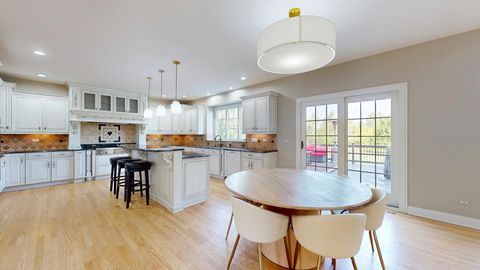 Tiny photo for 162 Cardinal Drive, Hawthorn Woods, IL 60047 (MLS # 12480591)