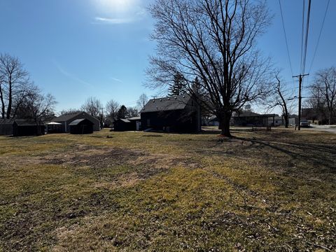 Tiny photo for 350 S 4th Avenue, St. Anne, IL 60964 (MLS # 12328673)