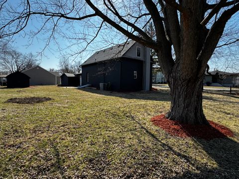 Tiny photo for 350 S 4th Avenue, St. Anne, IL 60964 (MLS # 12328673)