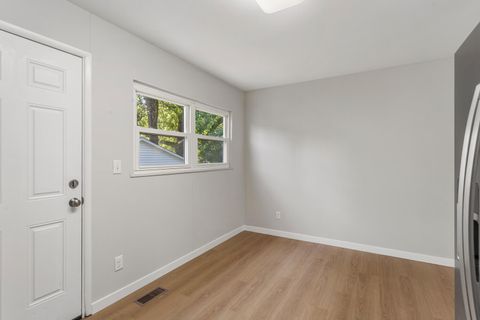 Tiny photo for 806 Scottsdale Drive, Champaign, IL 61821 (MLS # 12477473)