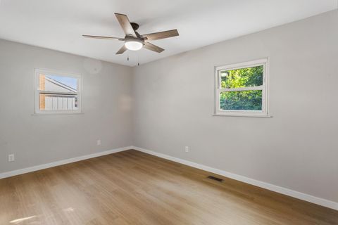 Tiny photo for 806 Scottsdale Drive, Champaign, IL 61821 (MLS # 12477473)