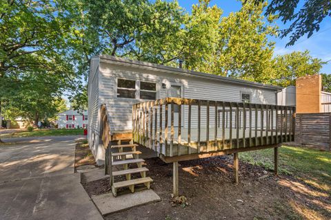 Tiny photo for 806 Scottsdale Drive, Champaign, IL 61821 (MLS # 12477473)