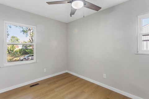 Tiny photo for 806 Scottsdale Drive, Champaign, IL 61821 (MLS # 12477473)