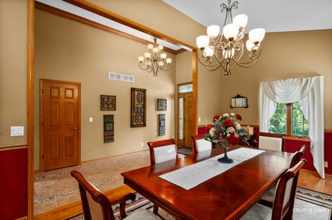 Tiny photo for 37W775 Morningside Lane, Batavia, IL 60510 (MLS # 12471320)