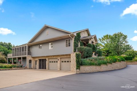 Tiny photo for 37W775 Morningside Lane, Batavia, IL 60510 (MLS # 12471320)