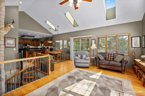Tiny photo for 37W775 Morningside Lane, Batavia, IL 60510 (MLS # 12471320)