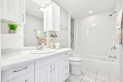 Tiny photo for 1420 Oakton Street, Park Ridge, IL 60068 (MLS # 12521830)