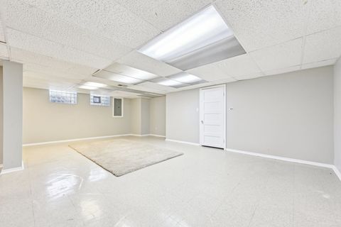 Tiny photo for 1420 Oakton Street, Park Ridge, IL 60068 (MLS # 12521830)