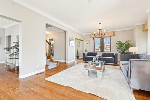 Tiny photo for 1420 Oakton Street, Park Ridge, IL 60068 (MLS # 12521830)