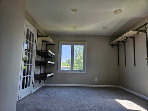 Tiny photo for 1420 Oakton Street, Park Ridge, IL 60068 (MLS # 12521830)