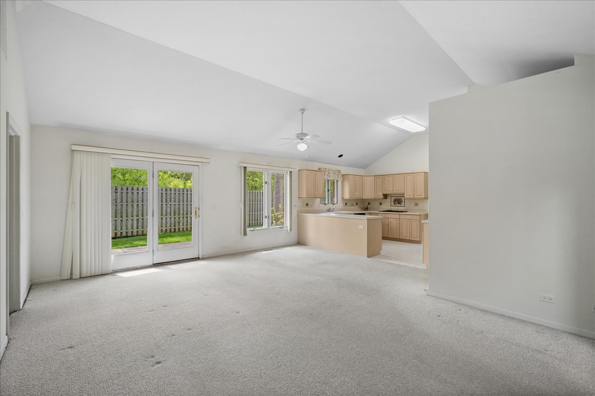 333 Rivershire Court