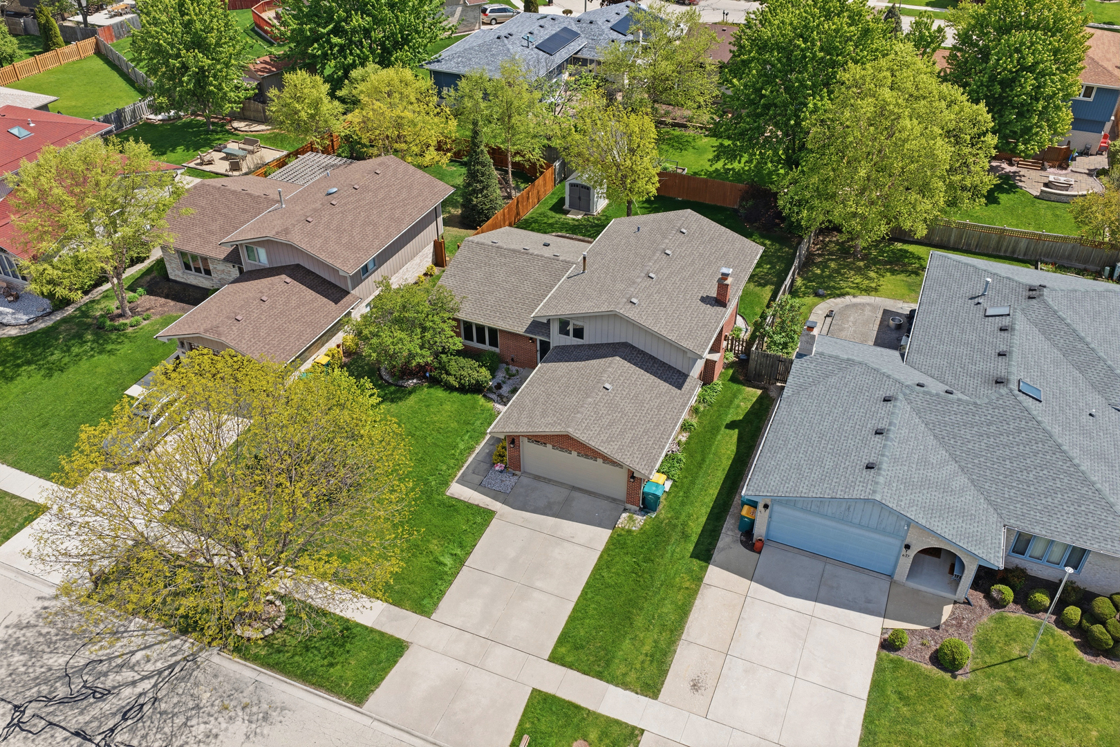 615 Driftwood Avenue