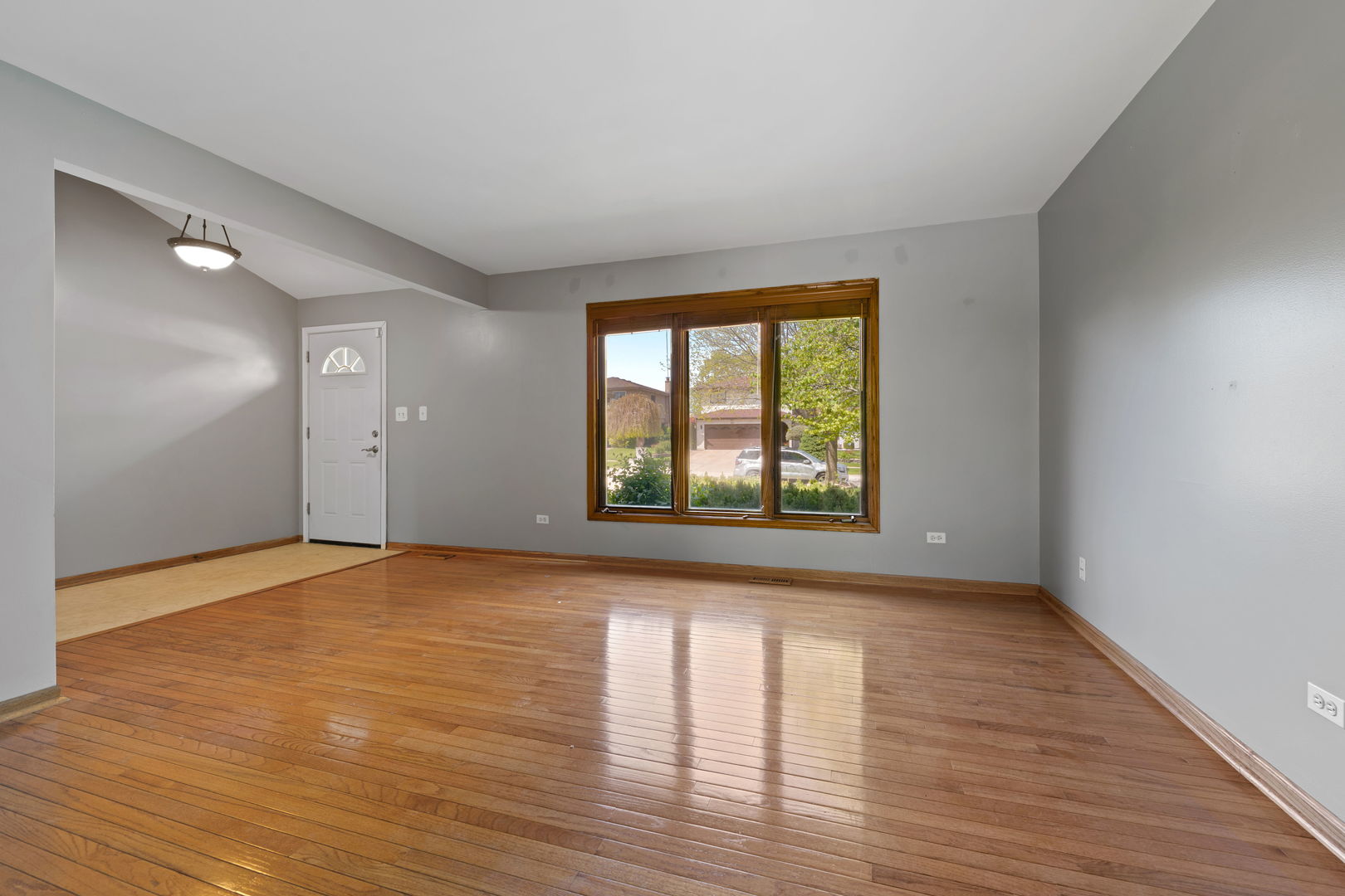 615 Driftwood Avenue