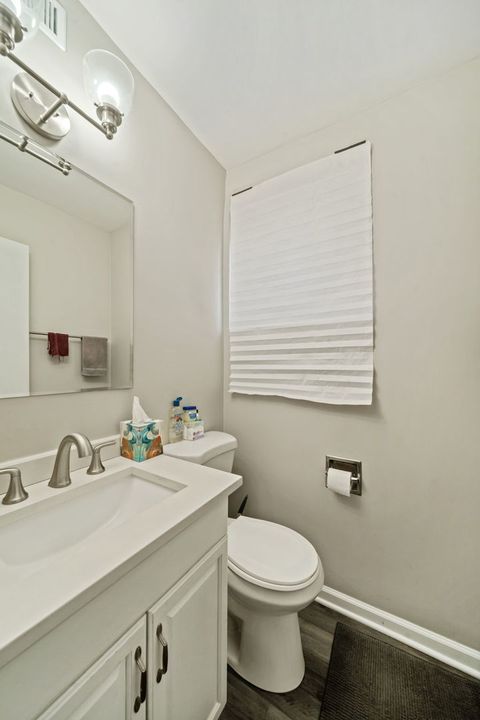 Tiny photo for 1436 Portsmouth Avenue, Westchester, IL 60154 (MLS # 12600497)