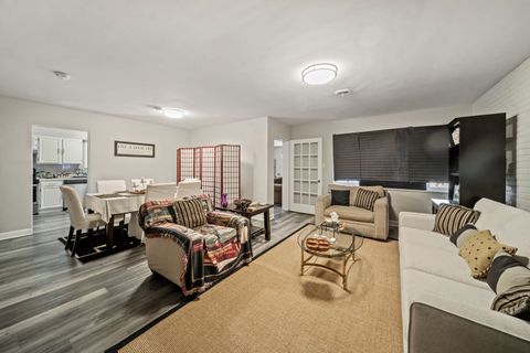 Tiny photo for 1436 Portsmouth Avenue, Westchester, IL 60154 (MLS # 12600497)