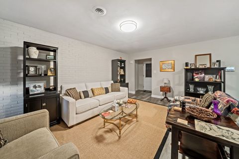 Tiny photo for 1436 Portsmouth Avenue, Westchester, IL 60154 (MLS # 12600497)