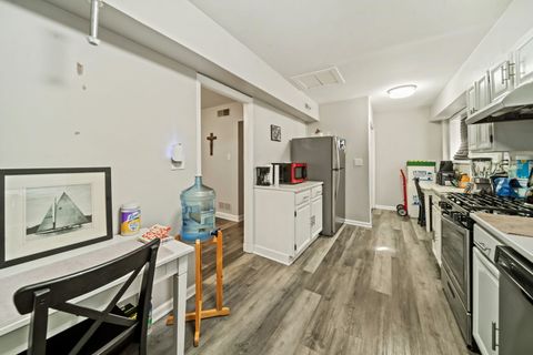 Tiny photo for 1436 Portsmouth Avenue, Westchester, IL 60154 (MLS # 12600497)