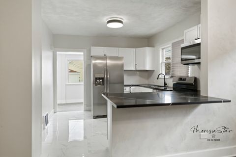 Tiny photo for 10211 S Yale Avenue, Chicago, IL 60628 (MLS # 12518166)