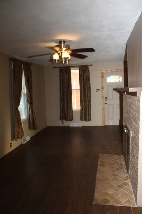 Tiny photo for 713 Ohara Street, Bloomington, IL 61701 (MLS # 12480386)