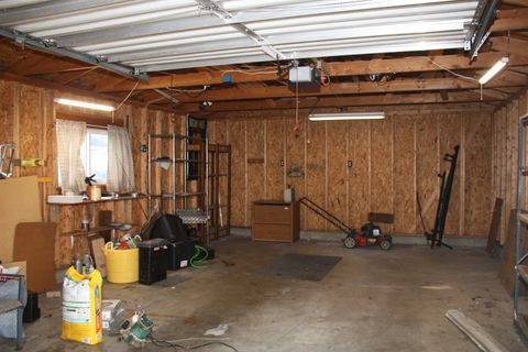 Tiny photo for 713 Ohara Street, Bloomington, IL 61701 (MLS # 12480386)