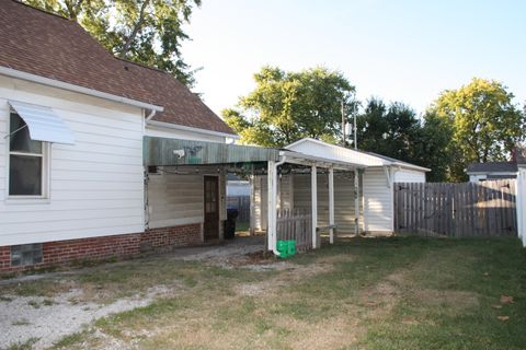 Tiny photo for 713 Ohara Street, Bloomington, IL 61701 (MLS # 12480386)