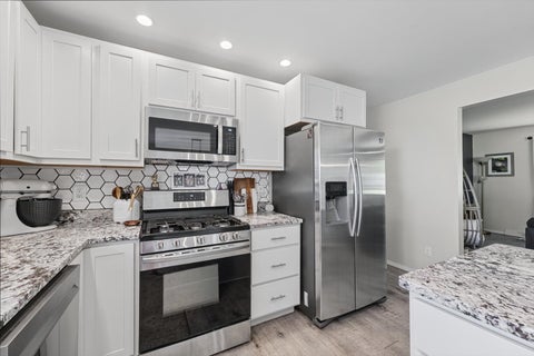 Tiny photo for 65 Chestnut Court, Champaign, IL 61822 (MLS # 12746349)