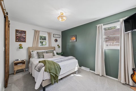 Tiny photo for 65 Chestnut Court, Champaign, IL 61822 (MLS # 12746349)