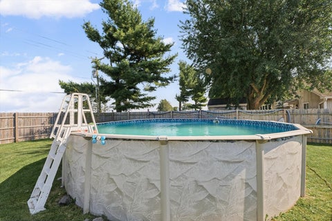 Tiny photo for 65 Chestnut Court, Champaign, IL 61822 (MLS # 12746349)