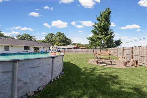 Tiny photo for 65 Chestnut Court, Champaign, IL 61822 (MLS # 12746349)