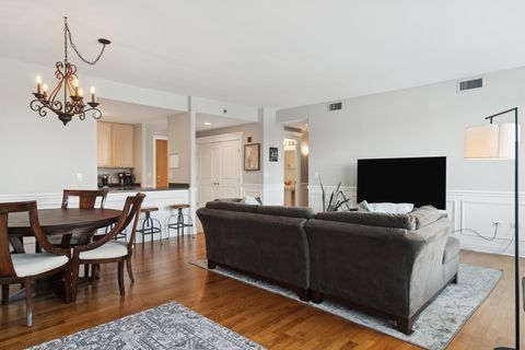 Tiny photo for 77 S Evergreen Avenue #606, Arlington Heights, IL 60005 (MLS # 12494256)