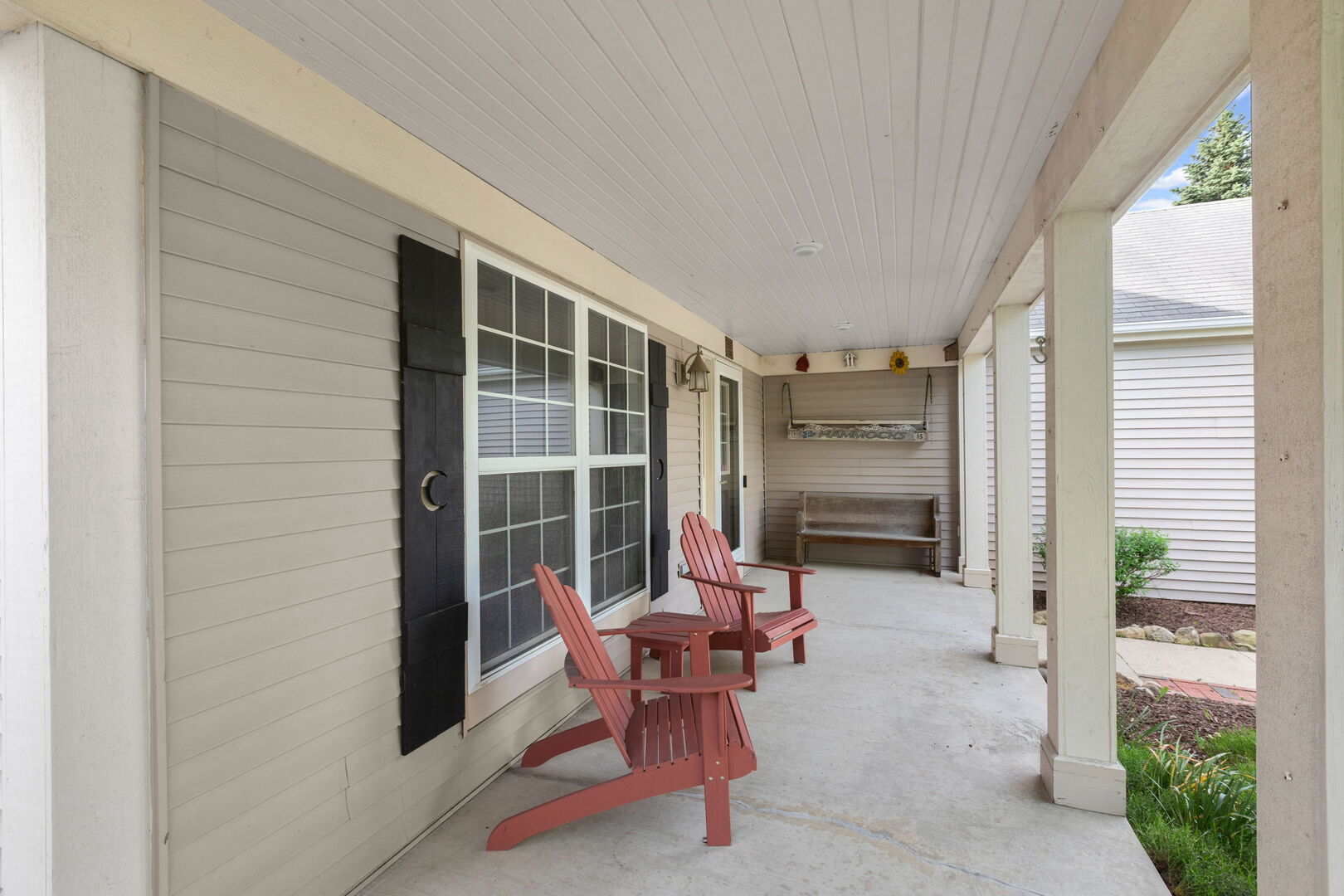 Properties 2 1646 Gleneagle Drive