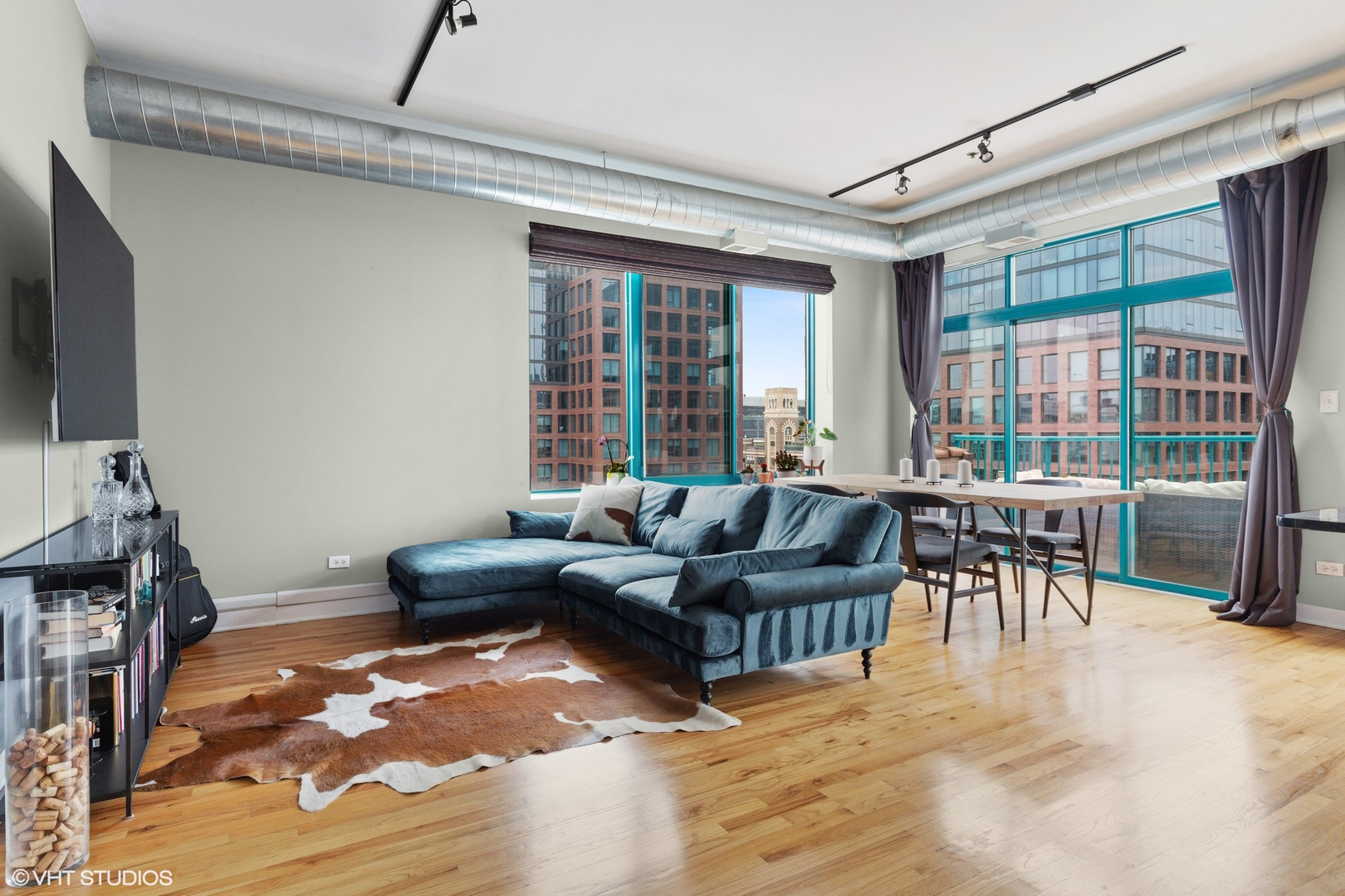 920 W MADISON Street 901W