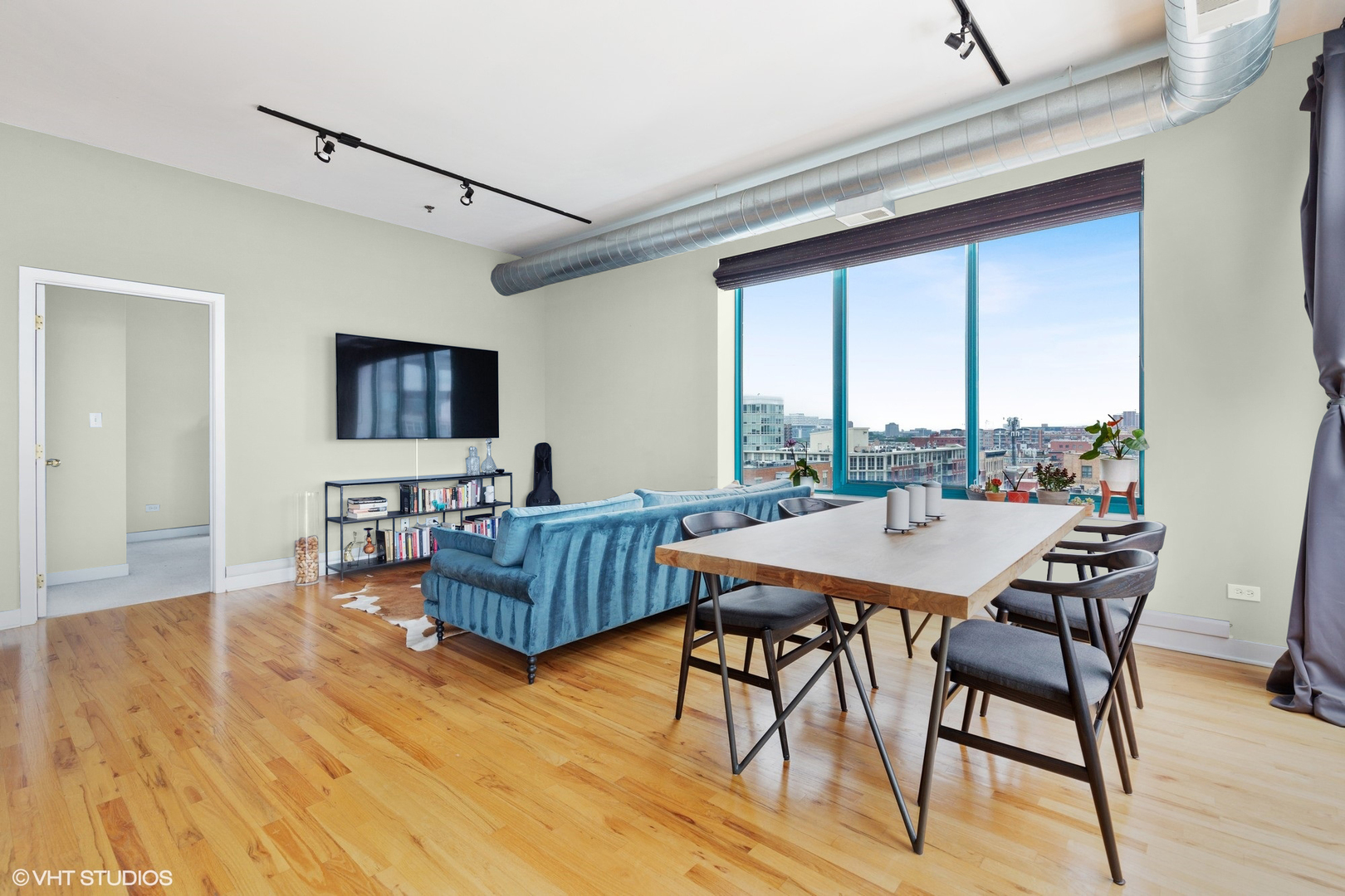 920 W MADISON Street 901W