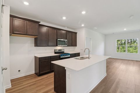 Tiny photo for 1120 Bluebell Lane, Bartlett, IL 60103 (MLS # 12486475)