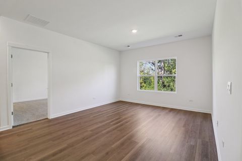 Tiny photo for 1120 Bluebell Lane, Bartlett, IL 60103 (MLS # 12486475)