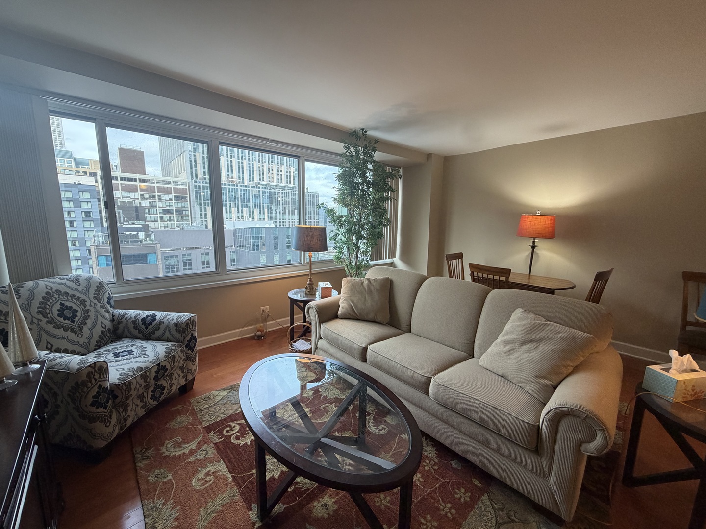 211 E Ohio Street 2425