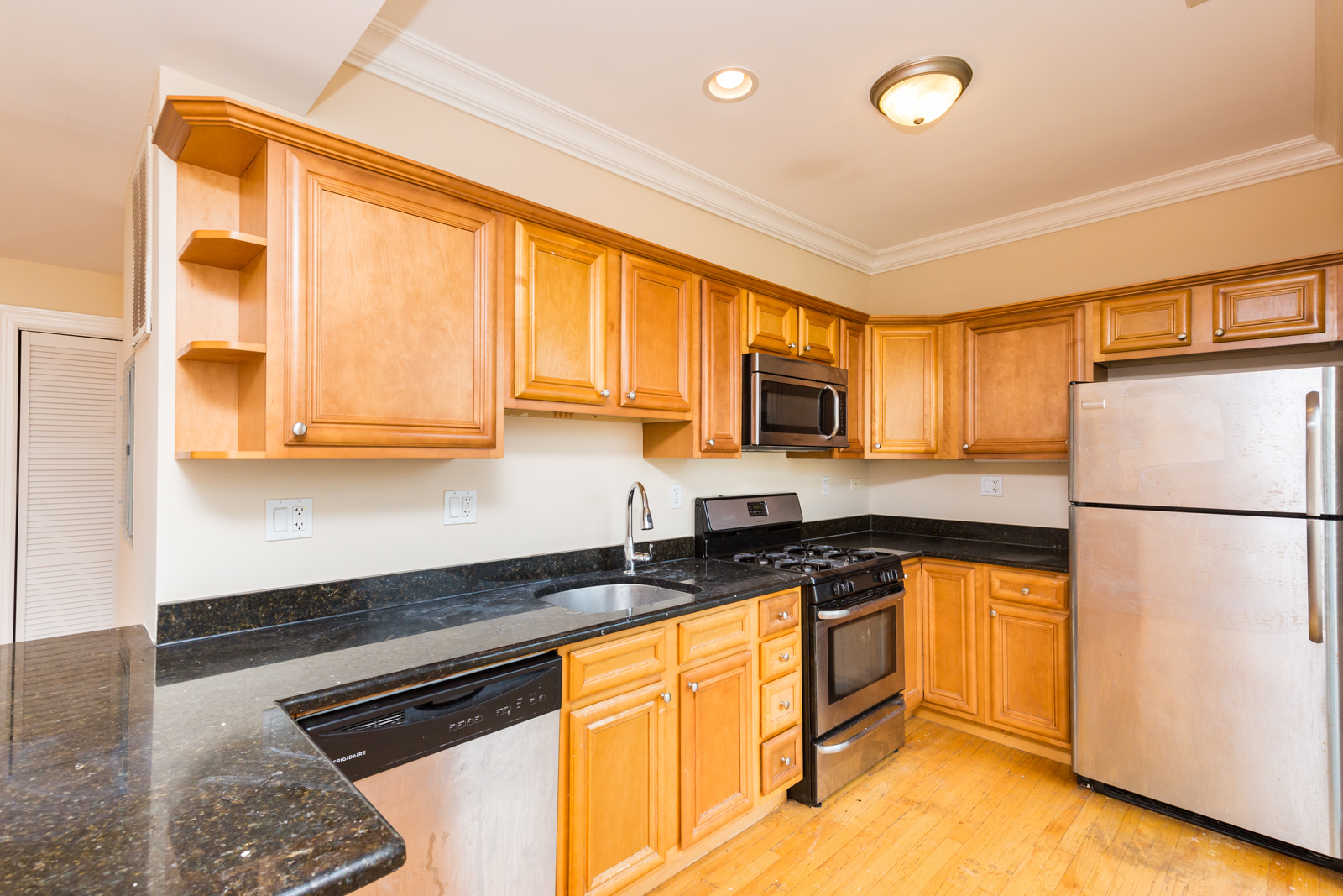 3508 W Cortland Street 2N